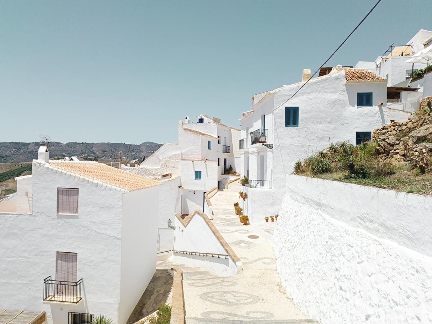 Las Pizarrillas: tu hogar en este blanco pueblo Frigiliana Exterior foto
