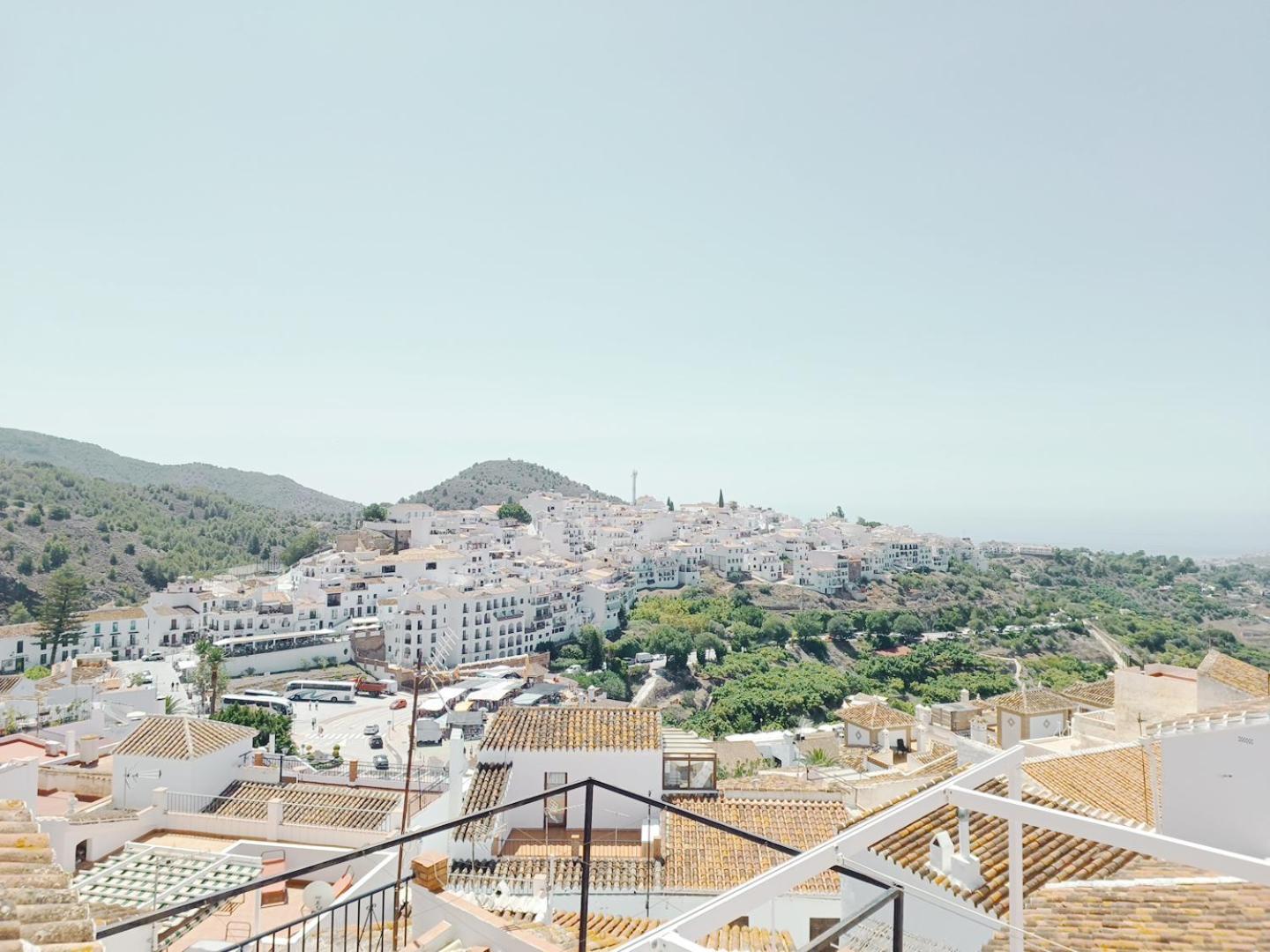 Las Pizarrillas: tu hogar en este blanco pueblo Frigiliana Exterior foto