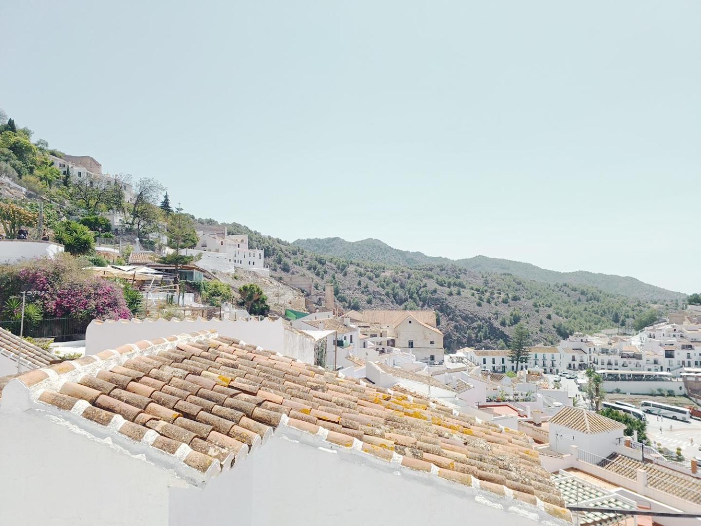Las Pizarrillas: tu hogar en este blanco pueblo Frigiliana Exterior foto