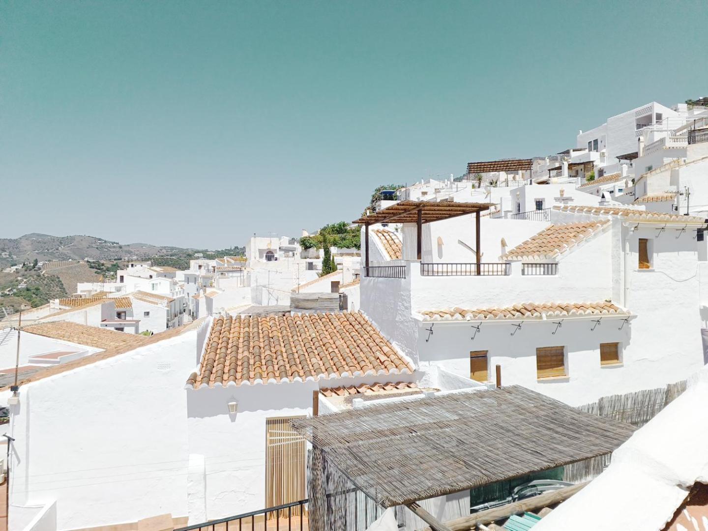 Las Pizarrillas: tu hogar en este blanco pueblo Frigiliana Exterior foto