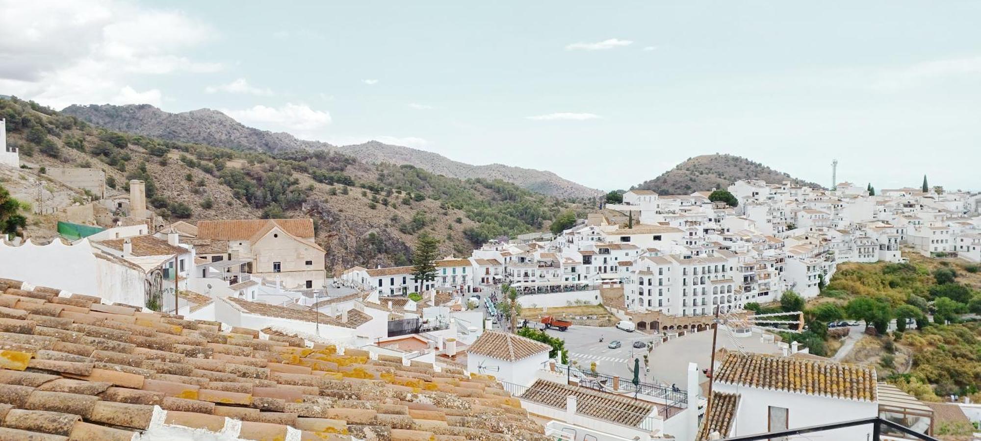 Las Pizarrillas: tu hogar en este blanco pueblo Frigiliana Exterior foto