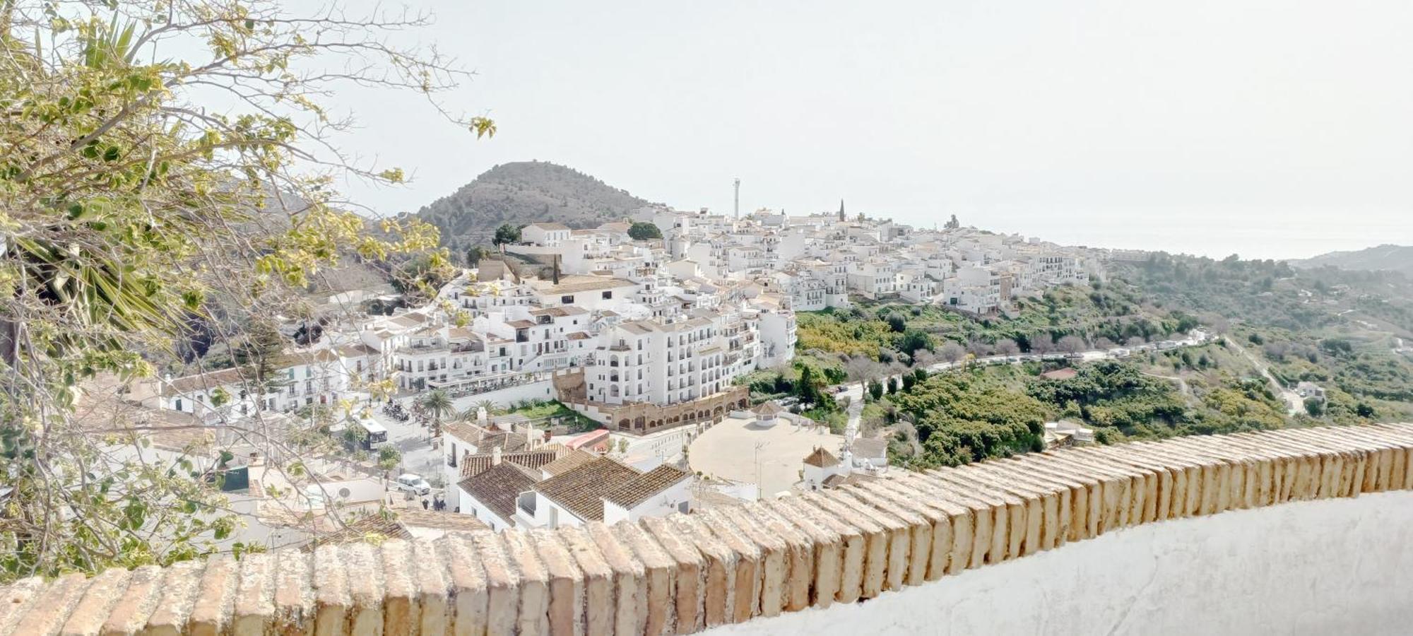 Las Pizarrillas: tu hogar en este blanco pueblo Frigiliana Exterior foto
